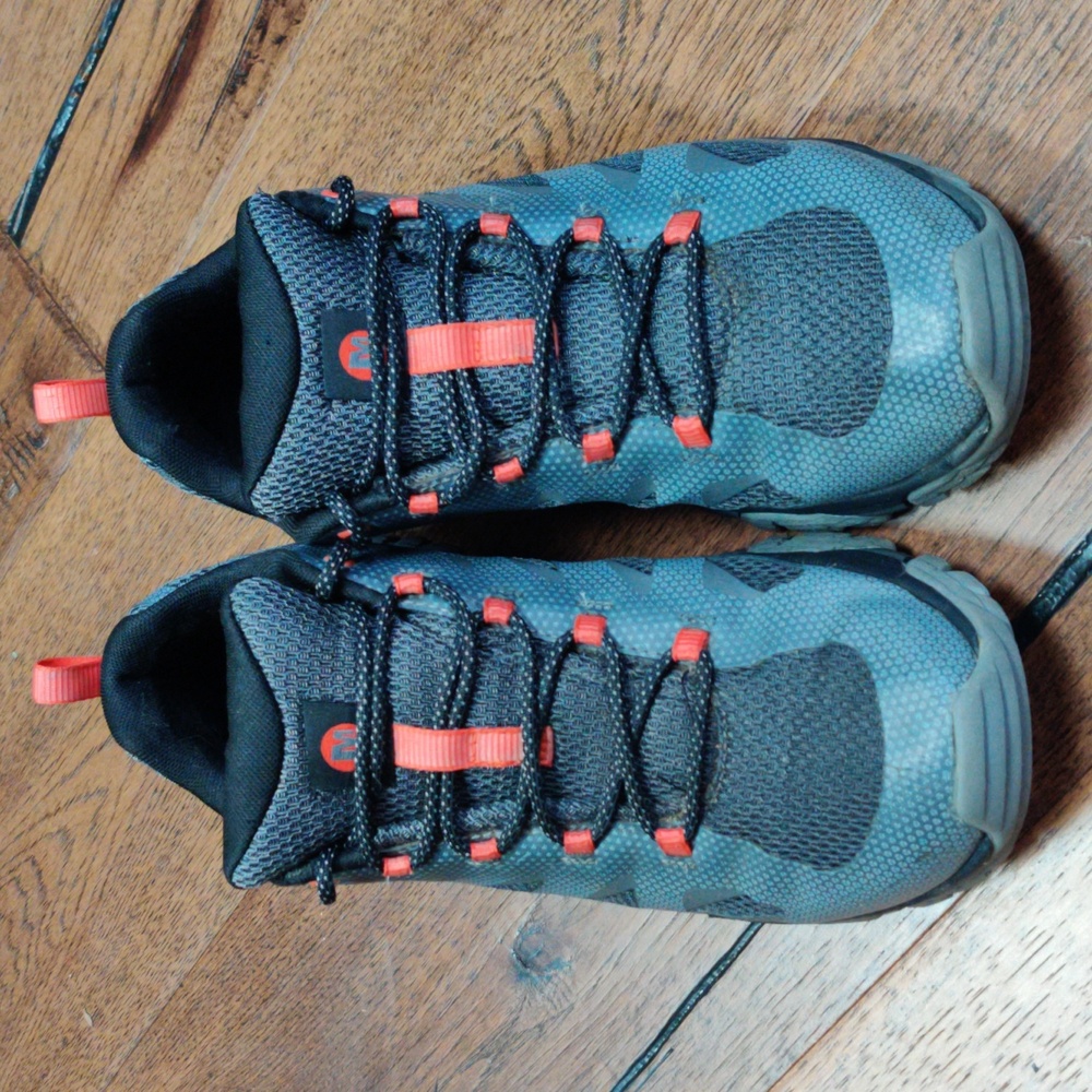Merrell Men's Moab Edge 2 Hiking Shoes Size 10 style J06113